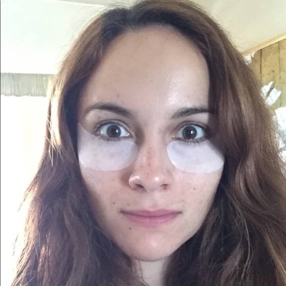 Meet your Posher, Ashley - Picture 2 of 4